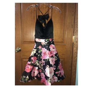 City Triangles Floral Dress *barely used*